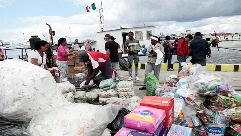 Cuba recebe ajuda humanitária de ativistas globais