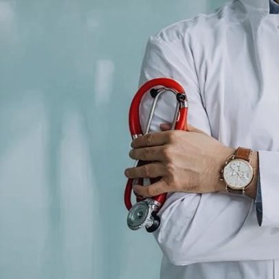 Unisa abre vestibular de medicina para 2º semestre em SP e Guarulhos