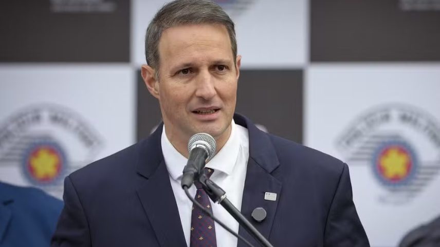 Suplência de Derrite ao Senado deve ficar com assessor de Tarcísio