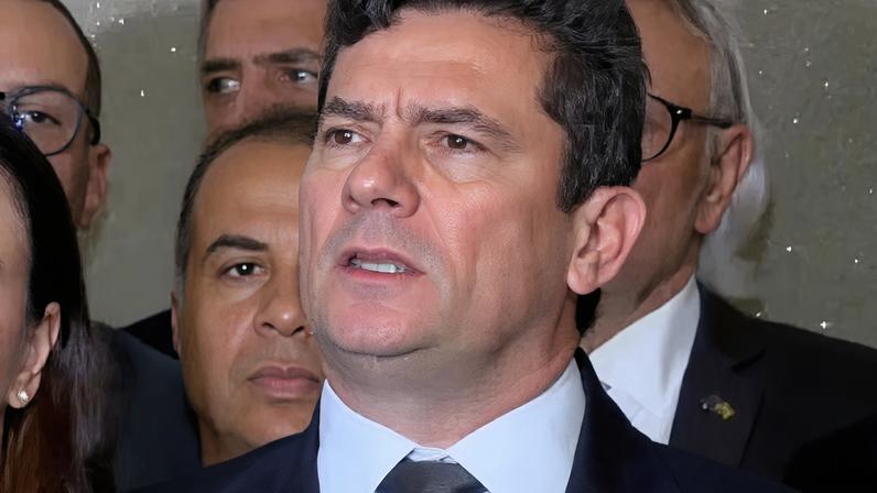 Mudança de Moro para o PL provoca divisão no Paraná