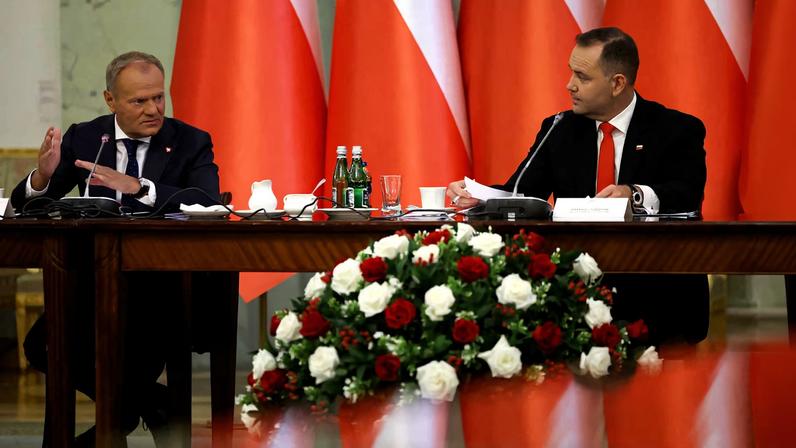 Presidente polonês veta projeto de empréstimo de defesa da UE