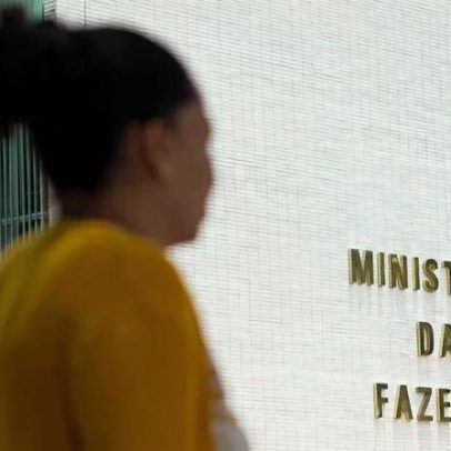 Tesouro amplia intervenção no mercado de títulos diante alta de petróleo e juros