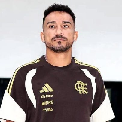 Danilo continua sem atuar com Jardim no Flamengo após convocação por Ancelotti