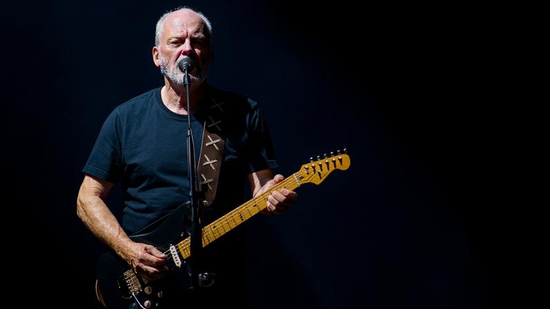 Guitarra Black Strat de David Gilmour é vendida por US$ 12,1 milhões, recorde