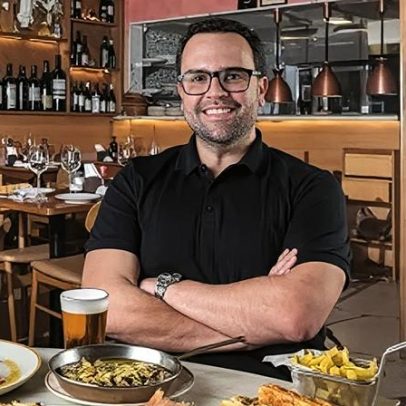 Diogo Couto, do Grupo Azores, aponta onde os restauradores comem no RJ