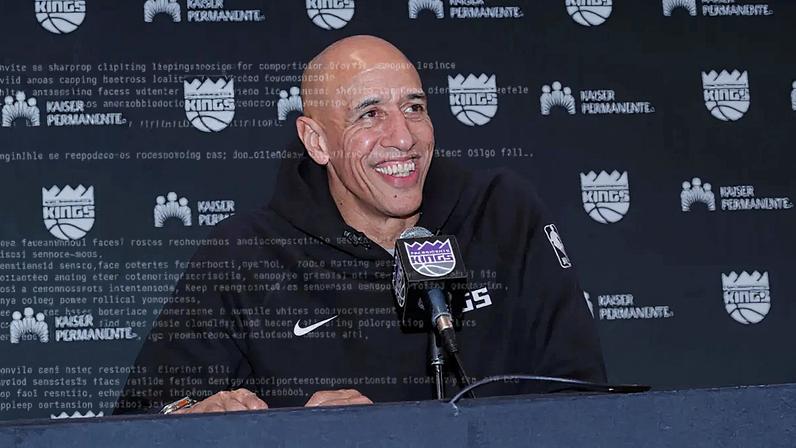 Doug Christie garante que Kings não farão tank enquanto for técnico