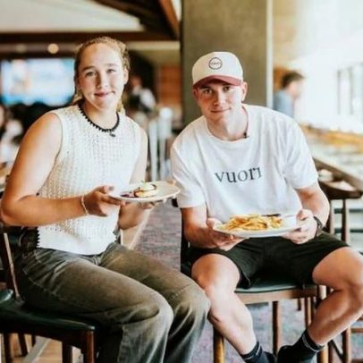 Draper e Andreeva criam pratos favoritos no Almoço dos Campeões