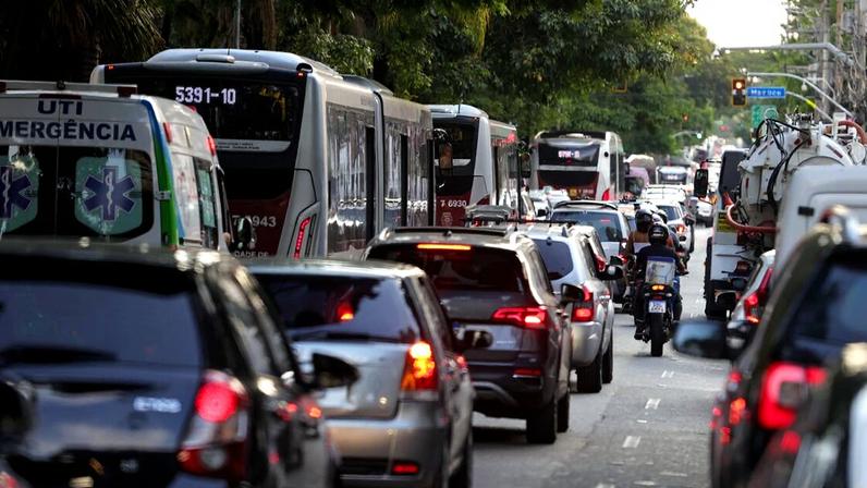 Ampliar qualidade do transporte público sem elevar gastos desafia gestores públicos