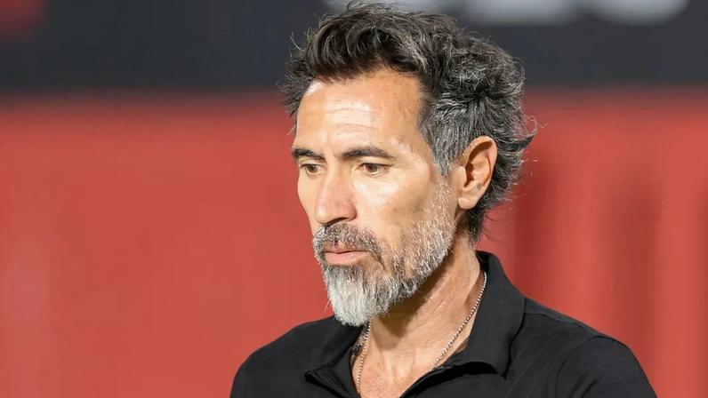 Técnico do Atlético-MG é visto desabafando após o resultado