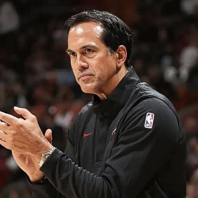 Spoelstra diz estar decepcionado com a defesa do Heat
