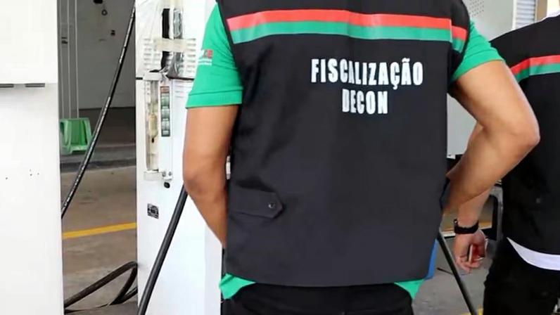 PF faz operação contra preços abusivos de combustíveis