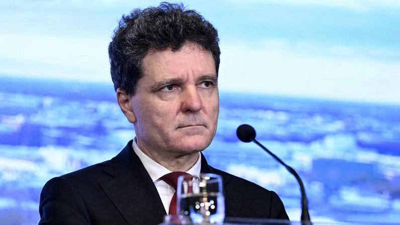 Romênia não sediará componentes nucleares em seu território, afirma presidente