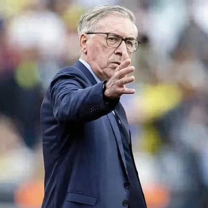 Ancelotti fica satisfeito pela metade após derrota do Brasil para a França