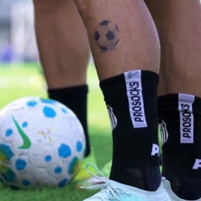 Neymar segue treinando firme durante Data FIFA