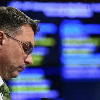 Base governista critica fala de Flávio sobre terras raras
