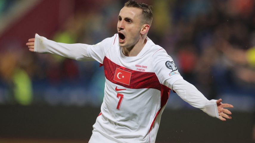 Turquia vence Kosovo fora e volta à Copa do Mundo após 24 anos