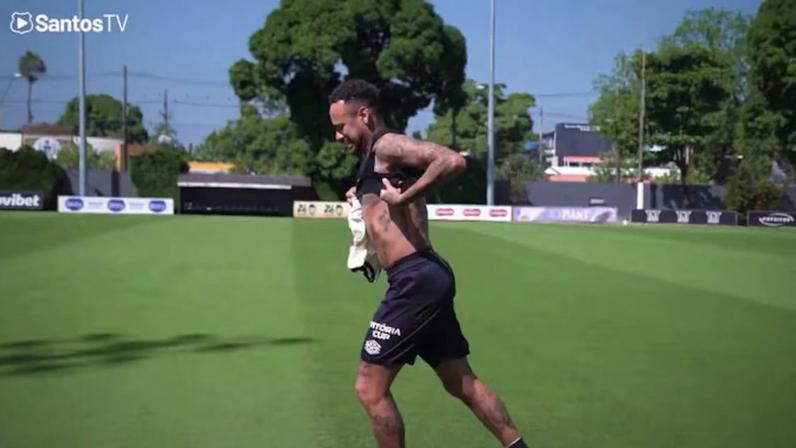 Neymar valoriza jogo-treino contra equipe sub-20 do Santos