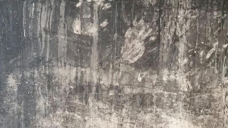 Reino Unido interrompe demolição da Torre Grenfell após impressões de mãos