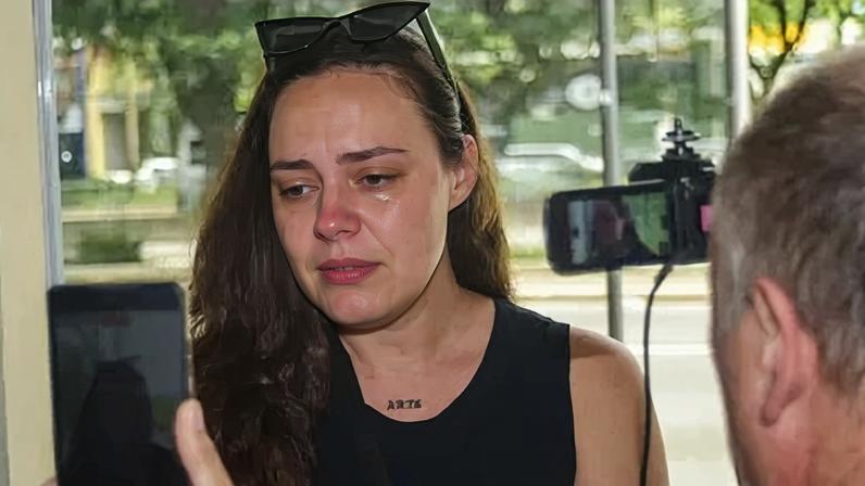 na Luisa Haas Filha grávida de 8 meses viajou 21h de ônibus para acompanhar o velório do pai Gerson Brenner em SP