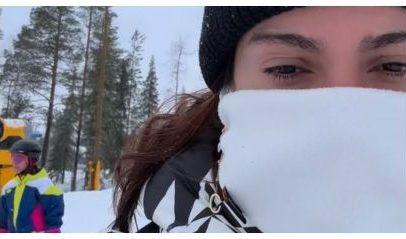 Anitta ensina ski a Bela Gil em vídeo compartilhado