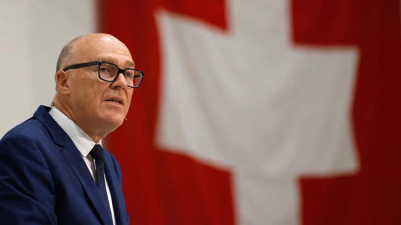 Ataques do Irã violam direito internacional, afirma ministro suíço da Defesa