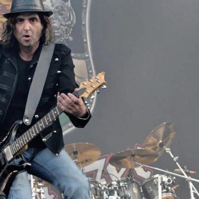 Phil Campbell, guitarrista do Motörhead, morre aos 64 anos