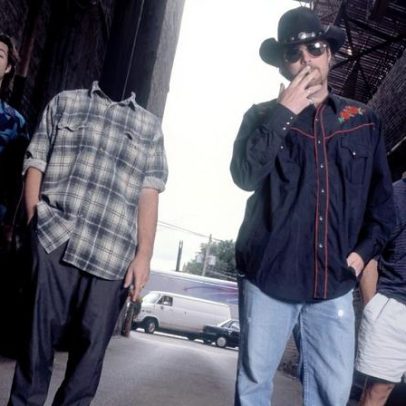 Roger Clyne comenta 30 anos de Fizzy Fuzzy Big Buzzy dos Refreshments