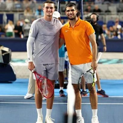 João Fonseca enfrenta teste de elite contra Alcaraz no Miami Open