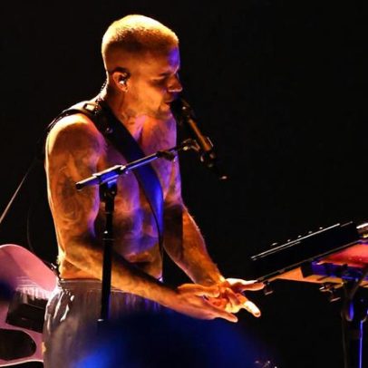 Justin Bieber apresenta Daisies e Yukon no primeiro show nos EUA em quatro anos