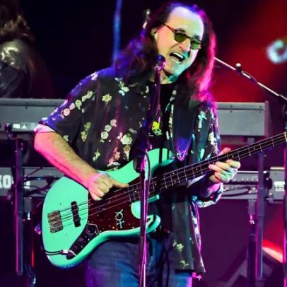 Rush faz estreia ao vivo com a nova baterista Anika Nilles