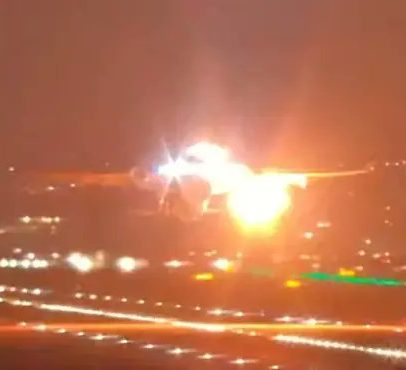 Motor de avião que ia para os EUA explode após decolagem em Guarulhos