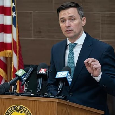 Estados democratas processam Trump por novas tarifas de 10%