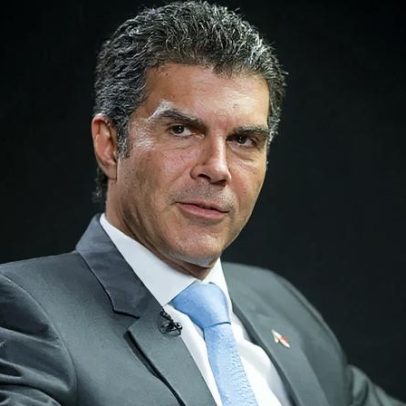 Helder Barbalho lidera corrida ao Senado no Pará