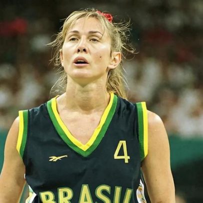 Hortência Marcari comparece ao Jogo das Estrelas do NBB