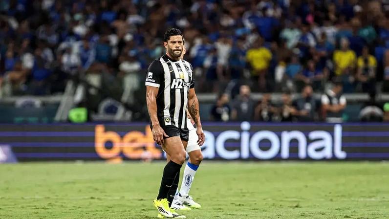 Hulk em Cruzeiro x Atlético (Foto: Rodney Costa / GazetaPress)