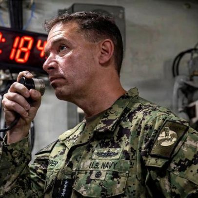 Ataques iranianos contra civis não ficarão sem resposta, diz comandante CENTCOM