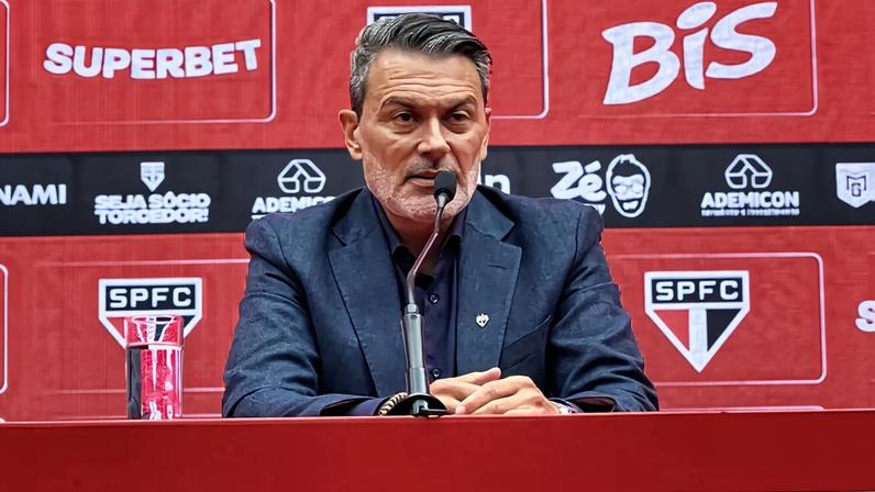 Diretor do São Paulo cobra arbitragem antes do clássico contra o Palmeiras
