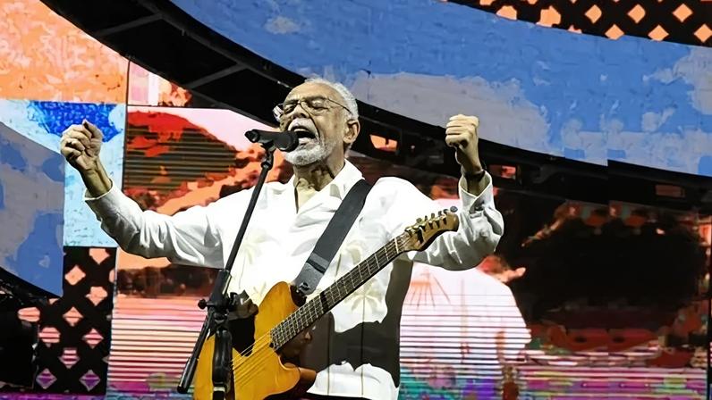 Gilberto Gil em último show em Salvador no sábado (20)