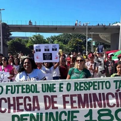 Fluminense faz ato contra feminicídio antes de jogo com Athletico-PR