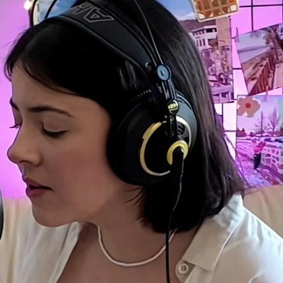 Isabela Freixo lança EP inspirado em k-drama