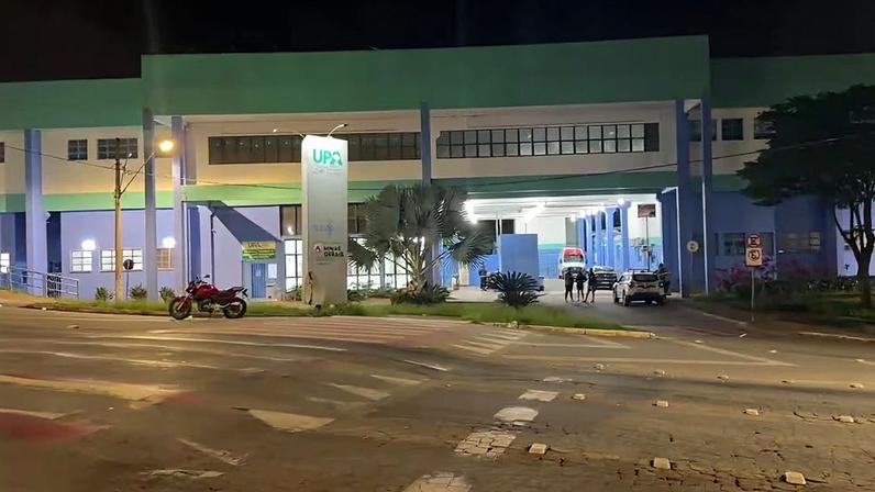 A vítima foi socorrida até a Upa de Ibirité por vizinhos, após ser ferida pelo companheiro