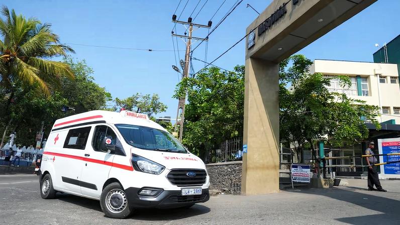 EUA atacaram navio de guerra iraniano perto da costa do Sri Lanka.