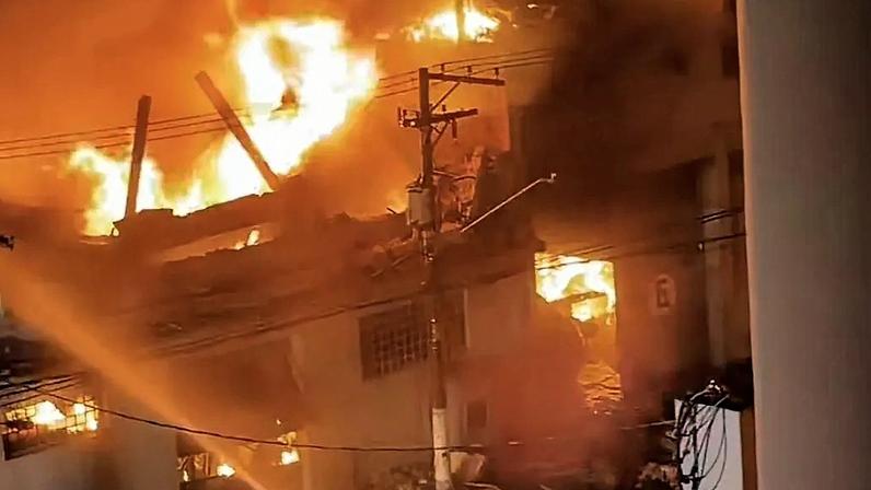 Incêndio de grandes proporções atinge o centro de São Paulo