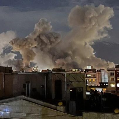 Khamenei morre; quem assume o poder no Irã?