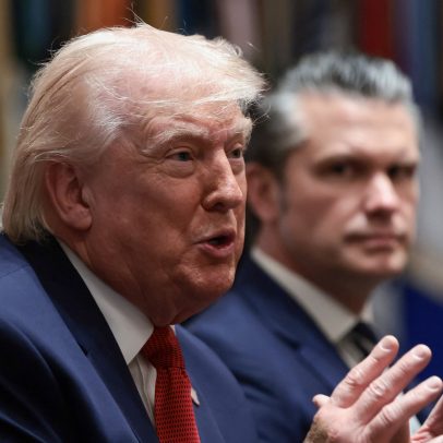 Trump diz que fará pausa em ataques a usinas de energia do Irã