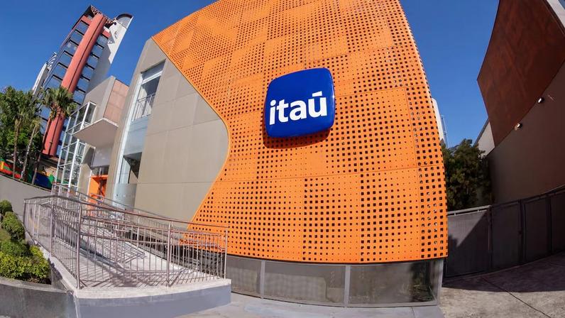 Agência do Itaú: banco lidera entre as maiores posições em renda variável do fundo soberano da Noruega.