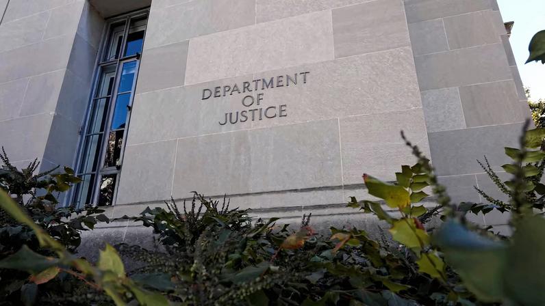 EUA indiciam dois suspeitos de planejar ataque com bomba a protesto em NYC