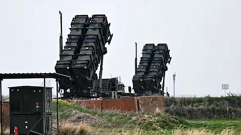 Sistemas de defensa antiaérea Patriot en las instalaciones del contingente español en la base de Incirlik, en Adana (Turquía), en una imagen de febrero de 2025.