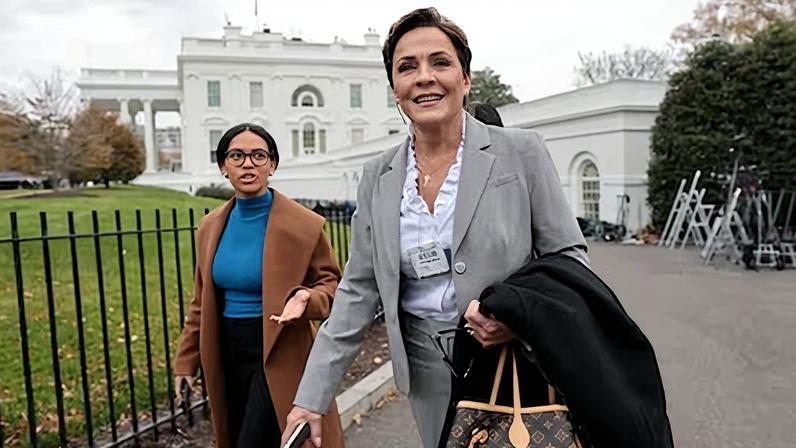 Julgamento federal anula demissões em massa de jornalistas da Voice of America ordenadas por Trump