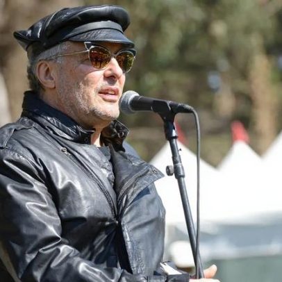 Jello Biafra, dos Dead Kennedys, se recupera de derrame hemorrágico